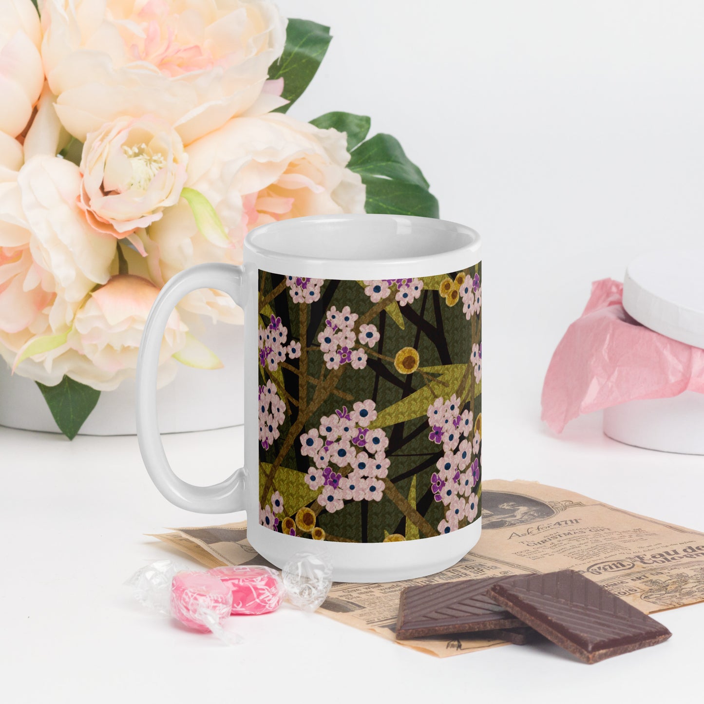 Mug cup (white) / small flowers / muted green